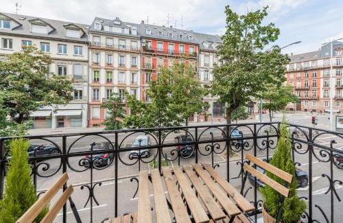 Poincare Apartment | Elegant 42m² Apartment in the Heart of the City