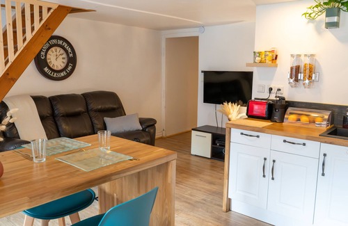 Langres Apartment | Historic Charm in Central Langres - Pet-Friendly Retreat