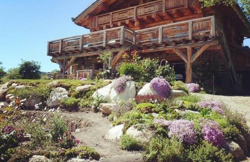 La Cabanasse Ski Chalet | Magnifique chalet bois pour 16 personnes à 1600m