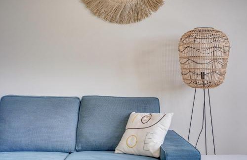 Robins Bay House | Inviting Wine Country Cottage Near St Emilion