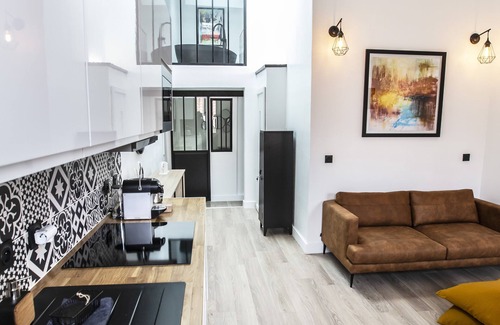 Quartier du Panier Apartment | Inviting Duplex with Two Bedrooms and Family-Friendly Amenities