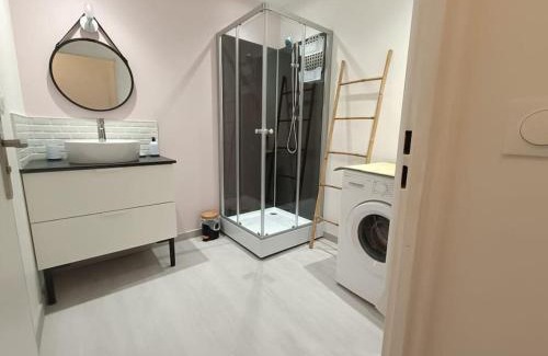 Lisieux Apartment | Cozy F2 in Centre-Ville - Rated 9.5/10 & Family Friendly