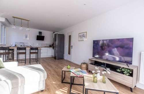 Blatin Apartment | Elegant F3 Galaxie: Fully Equipped with Family-Friendly Amenities