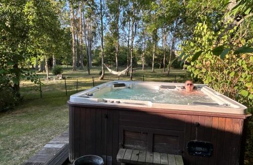 Annay-sur-Serein Villa | Relaxing Stay at Magnifique Moulin with Hot Tub & River Access
