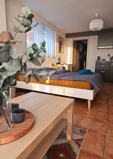 Evilard Bed & Breakfast | Cozy Studio à Louer - Guest Rated 9.2/10 & Child Friendly