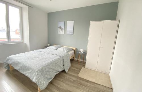 Belfort Apartment | Modern & Bright T2 with Fiber, Rated 9.3/10 and Family-Friendly