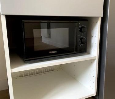 Sablon - Trudaine Apartment | Convenient T2 Near the Train Station for Families