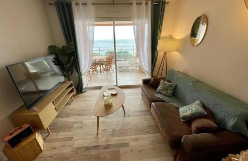 Ajaccio Apartment | Cozy T2 with Ocean View and Pool near Sanguinaires