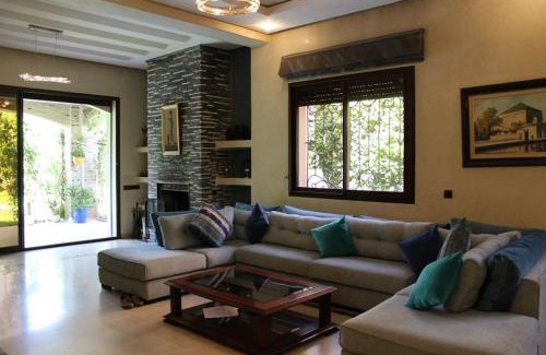 Targa Villa | Exquisite Family Villa with Pool and Ocean Views
