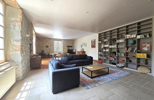 Saint-Antonin Noble Val House | Charming Stone Villa in Saint Antonin Noble Val with Pool