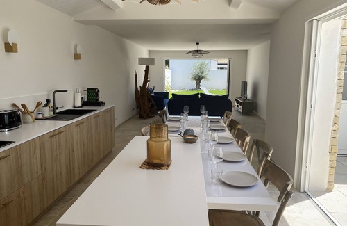 Rivedoux-Plage Villa | Beautiful Villa Steps from the Beach with Pool and Spa
