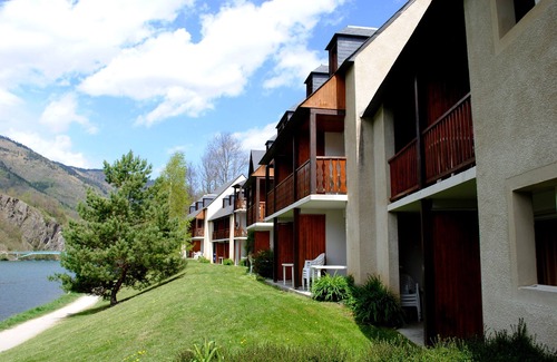 Peyragudes Apartment | Scenic Studio for 4 with Pool Access and Family Amenities
