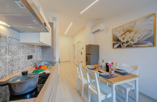 Salionze Apartment | Magnolia Apt: Family-Friendly Retreat in Salionze, Italy