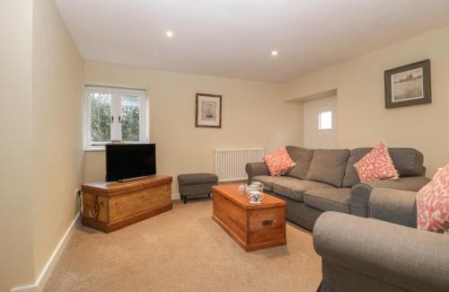Highbridge House | Magnolia Barn: Pet & Child Friendly with 9.3/10 Guest Ratings