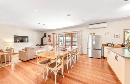 Rye House | Magnolia Cottage: Pay for 2 Nights, Stay 3 - Perfect Getaway