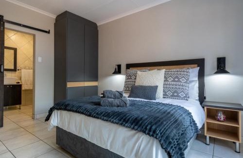 Alberton House | Budget-Friendly Magnolia Guesthouse: Child-Friendly Retreat