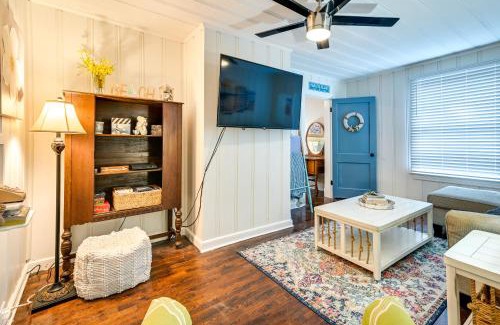 Georgetown House | Magnolia House: Steps from Historic Georgetown & Hot Tub