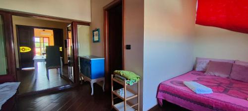 Taurianova Bed & Breakfast | Pet-Friendly Magnolia House: Ideal for Families and Accessibility