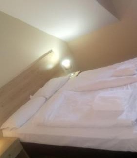 Zawidow Bed & Breakfast | Cozy Magnolia Guest Rooms with Family-Friendly Amenities