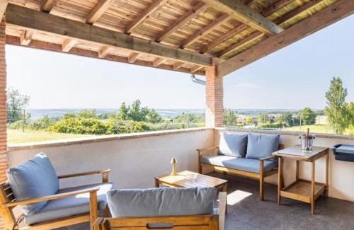 Saint-Frajou House | Magnolia Résidence: Pet-Friendly Heaven with Ocean Views