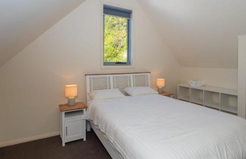 Marysville House | Family-Friendly Retreat at Magpie Nest - Rated 8.9/10