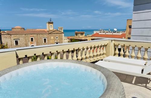 Sant'Agata di Militello House | Guest Rated: Magrì Comfort House - Family-Friendly Retreat