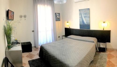 Lido Bed & Breakfast | Ocean View Comfort at Magralù 2 B&B - Rated 9/10