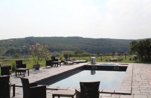 Harsany Apartment | Relax at Magtár Vendégház Harsány with Pool & Hot Tub