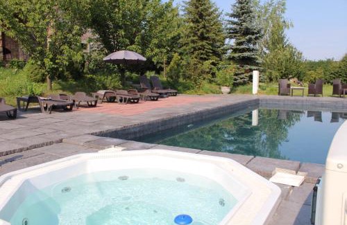 Harsany Apartment | Relax at Magtár Vendégház Harsány with Pool & Hot Tub