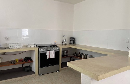 Majahual House | Relaxing Stay for 8 in Mahahual with Spa & Breakfast