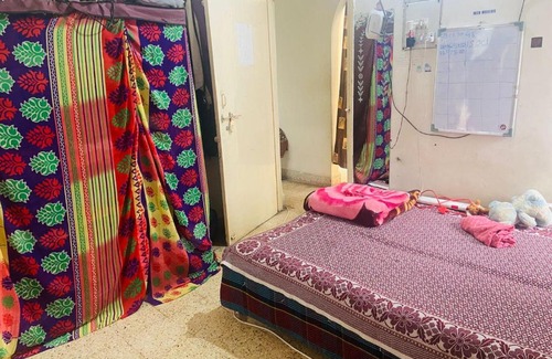 Pimpri - Chinchwad House | Discover Mahakal Homestay: Pet and Child-Friendly Retreat