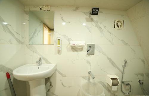 Tosh Hotel | Experience Nature at Mahamaya Camping Tosh - Pet Friendly