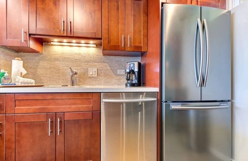 Honokowai Condo | Mahana at Kaanapali: Oceanfront Views and Unforgettable Sunsets
