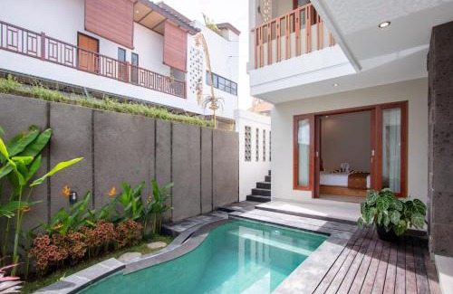 Mambal Villa | Relax at Maheswari Villa: 4-Star Oceanfront Getaway