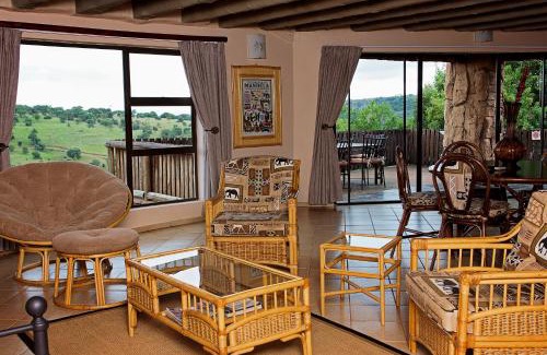Maanhaarand Cabin | Mahikeng Lodge: Oceanfront Oasis with Top Ratings