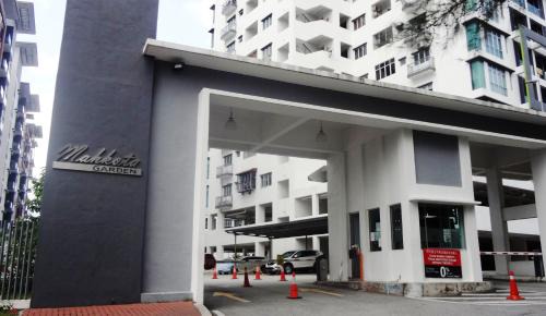 Bandar Mahkota Cheras Apartment | Discover Mahkota Cheras Condo: Ideal for Families & Groups