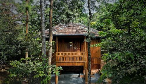 Kottappadi part Resort | Experience Mahout Resort Wayanad: Jungle Stay with Waterfall