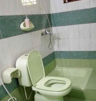 Mawanella Hotel | Family-Friendly Mahoya: Enjoy Breakfast and Great Reviews