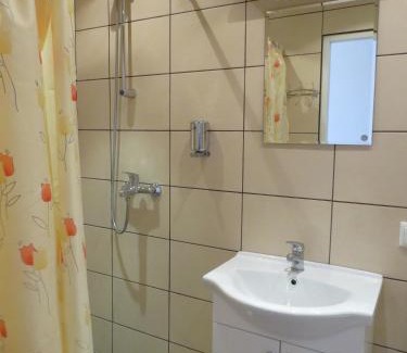 Lasnamae Hostel | Budget-Friendly Mahtra Hostel with Family Amenities
