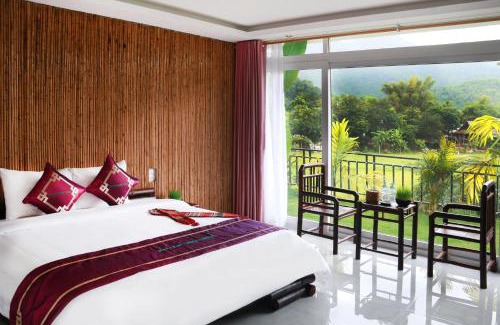 Lac Village Hotel | Explore Mai Chau Sunset Boutique Hotel with Pool & Hot Tub