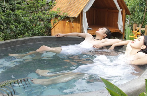Soc Son House | Welcoming Maia House: Your Cozy Ulesa Retreat Awaits