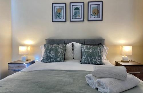 Maidstone House | Family-Friendly Stay at Maidstone-Penenden House, 4-Star