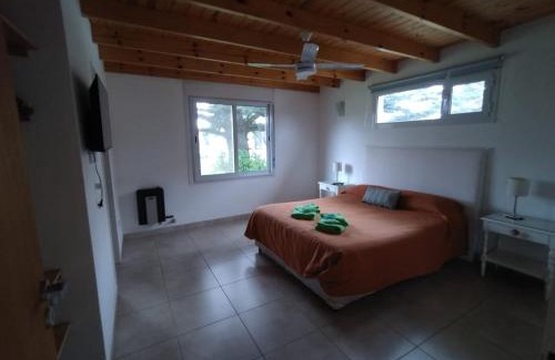 Sierra de la Ventana House | Discover Maika: Family-Friendly Retreat with Pool Access