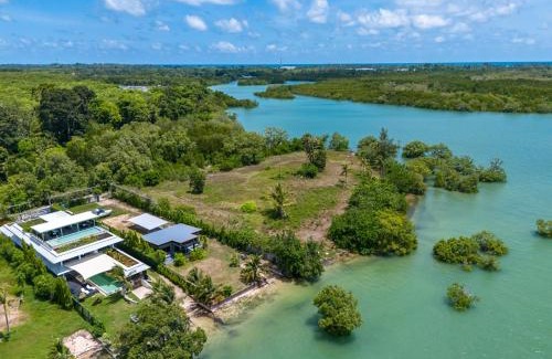 Mai Khao Villa | Seaside 7-Bedroom Villa with Pool and Free Cleaning