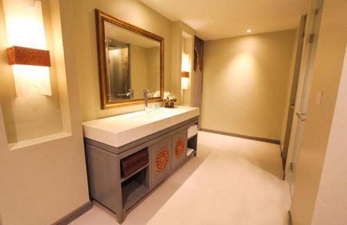 Mai Khao Hotel | Relaxing Maikhao Palm Beach Resort with Oceanfront Amenities