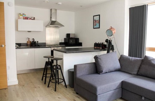 The Westside Apartment | Relax at Mailbox Manor with Pool, Spa & Family Amenities