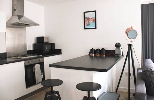 The Westside Apartment | Relax at Mailbox Manor with Pool, Spa & Family Amenities