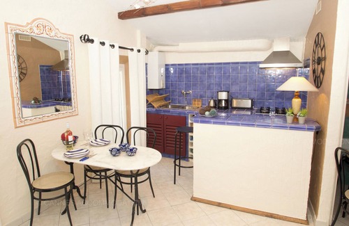 Le Suquet Apartment | Experience Provençal Elegance with Top Amenities & 10/10 Rating