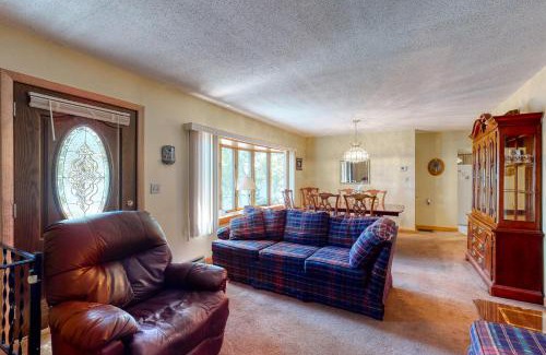 The Bays House | Seaside Escape at Main House with Private Beach Access