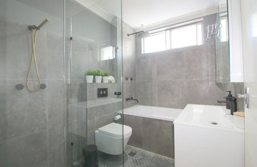 Crescent Head Apartment | Discover Main Stay 8: Family-Friendly in Great Location